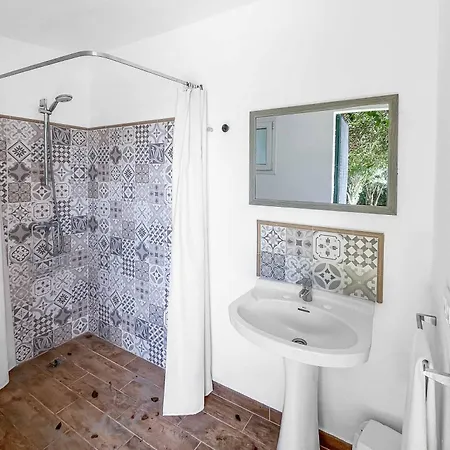 Alaris Villa Santo Tomás